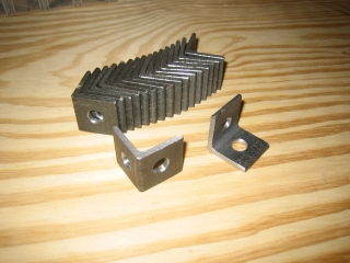 18 Angle Brackets